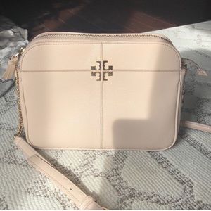 Authentic TORY BURCH 😍